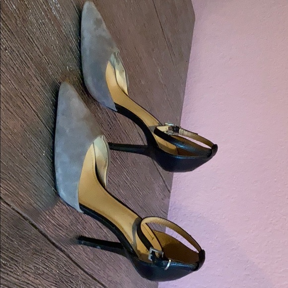 BCBG generation gray and blue suede shoes - Picture 2 of 4